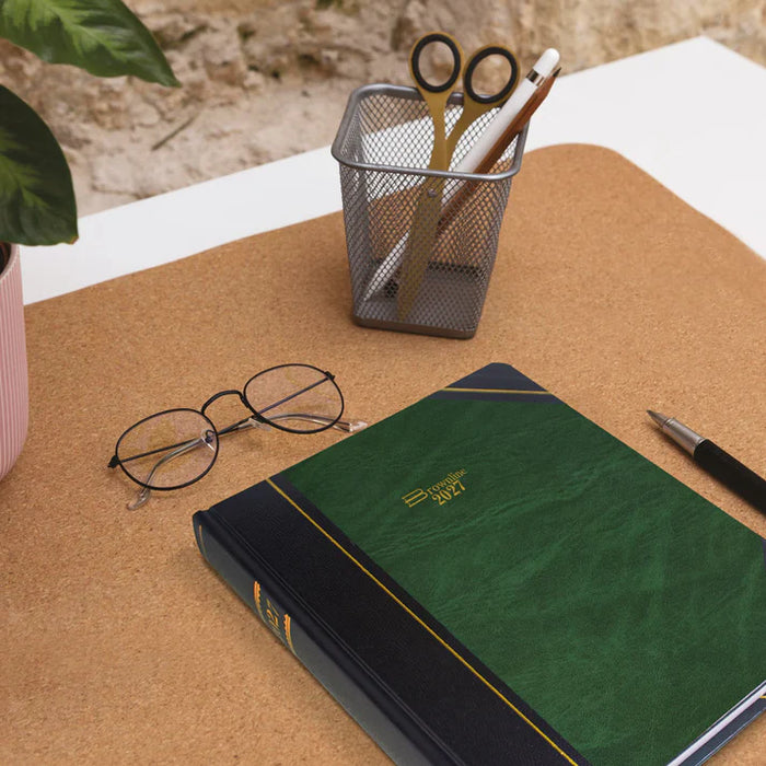 Brownline 2027 Planner-Daily, Hard 8-1/8X6-9/16 1/2 Hour Green English (C517F-27)