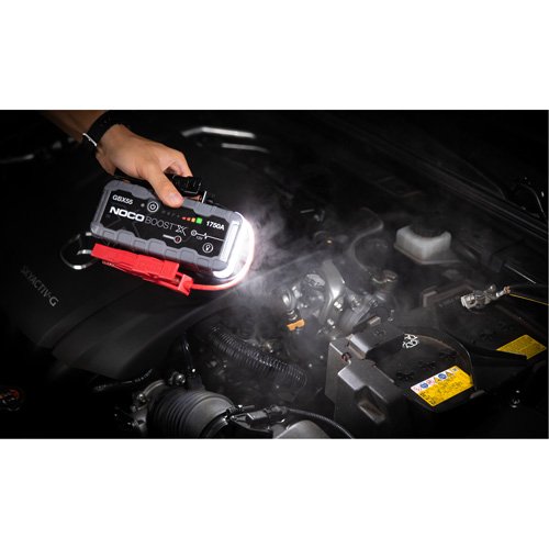 FLU516 - GBX55 Boost® X™ Jump Starter