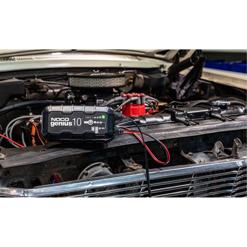 FLU523 - Genius® 10™ 10-Amp Battery Charger