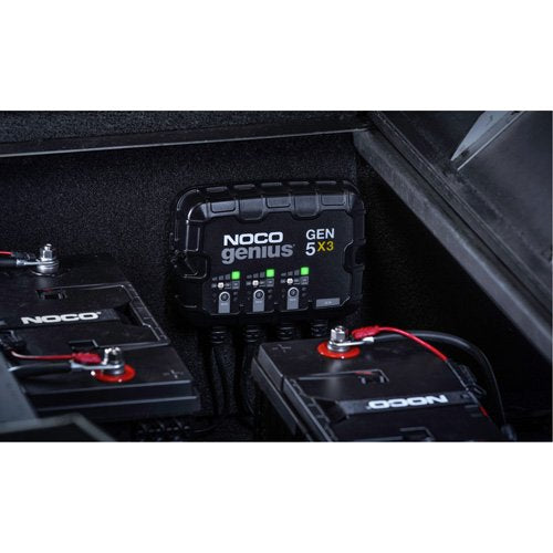 FLU530 - Genius® Gen5X3 3-Bank, 15-Amp On-Board Battery Charger