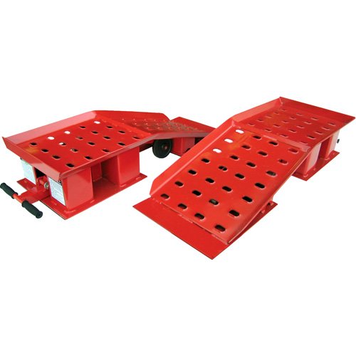 FLU762 - Pair of Wide Truck Ramps