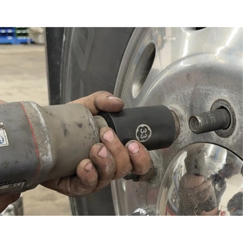 FLV938 - Hex & Twist Truck Lug Nut Socket Set