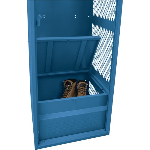 FN717 - Gear Locker