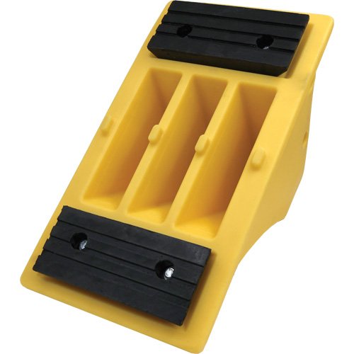 KI399 - 75 Ton Large Equipment Wheel Chock with Grip Pads