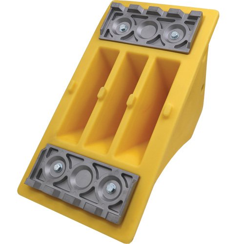 KI400 - 75 Ton Large Equipment Wheel Chock with Aluminum Cleats