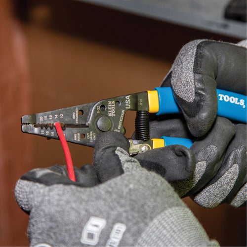 TBS884 - Solid and Stranded Copper Wire Stripper and Cutter