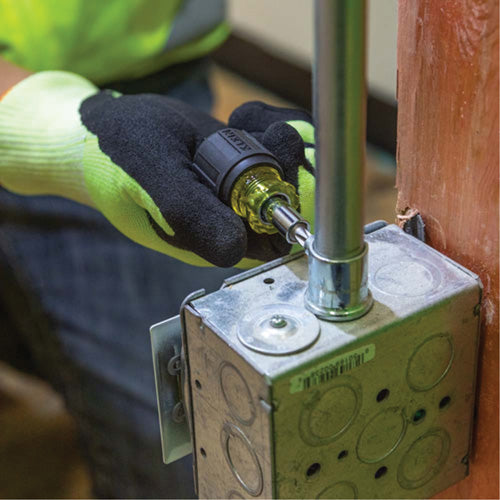 TUB194 - Stubby Multi-Bit Screwdriver/Nut Driver
