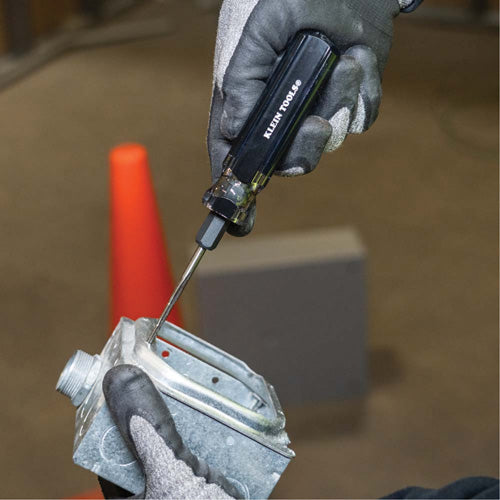 TVB054 - Tapping Tool