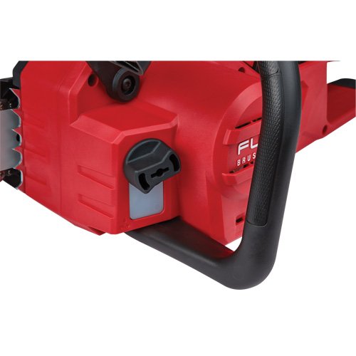 UAE200 - M18 Fuel™ Chainsaw Kit