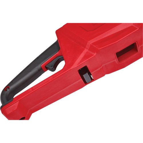 UAE200 - M18 Fuel™ Chainsaw Kit
