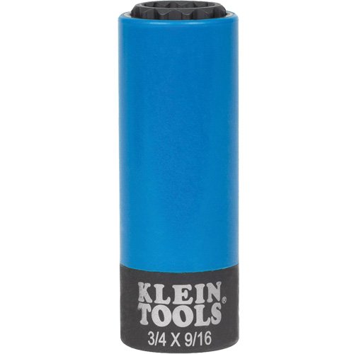 UAU652-2-in-1 Coated Socket