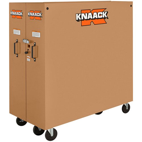 UAZ554 - Model 100 Folding Rolling Cabinet with Padlock