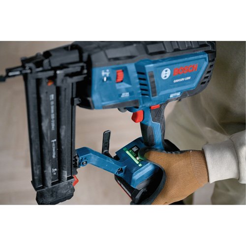 UAZ667 - Brushless 18-Gauge Brad Nailer (Tool Only)