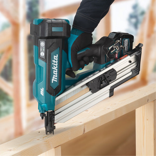 UBA275 - XGT Brushless 3-1/2" Clipped Head Framing Nailer (Tool Only)
