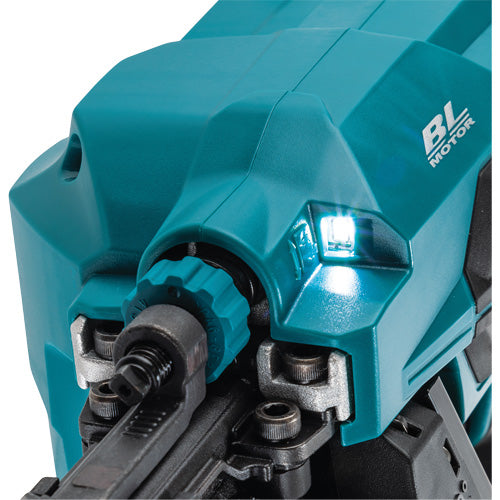 UBA869 - LXT Brushless 3-1/2" Framing Nailer with 30-34° Clipped Head (Tool Only)
