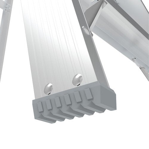 VD762 - Step Ladder