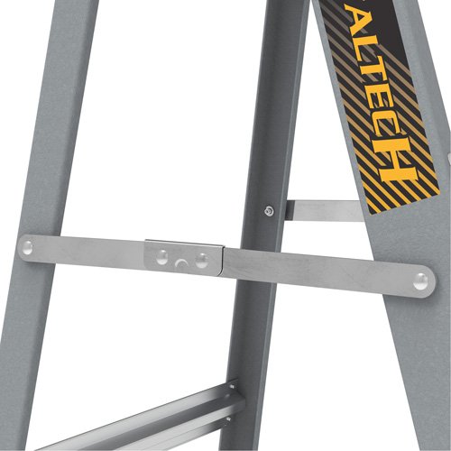 VD768 - Step Ladder with Paint Tray
