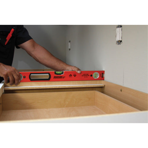 WJ230 - Heavy Duty Level