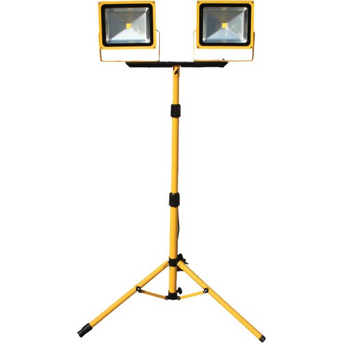 XE865-Rechargeable And Portable Floodlights